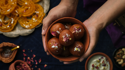 Mrs Balbir Singh's | Gulab Jamuns